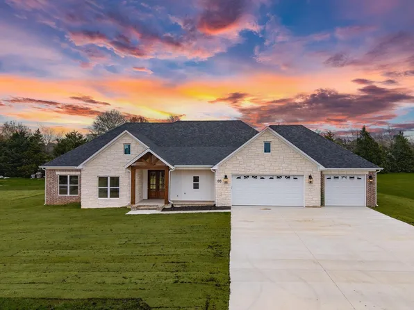 85 Emerald Ln, Greers Ferry, AR 72067