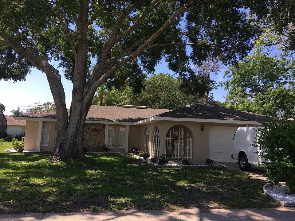 1st image of 7512 Cypress Knee Dr