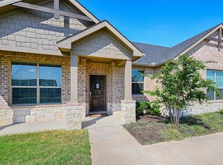 2520 Southern Oak Trl, Terrell, TX 75161
