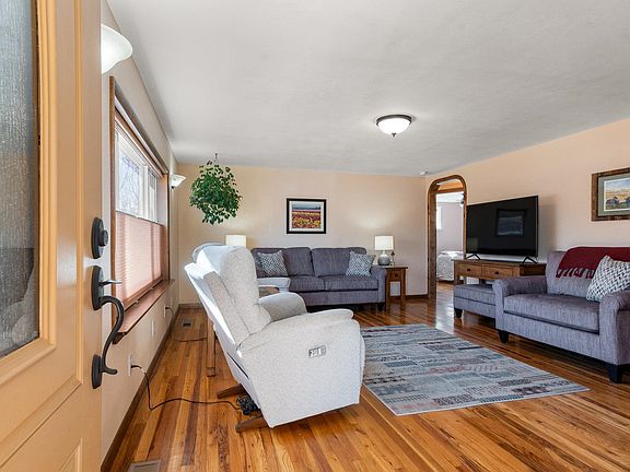 5th image of 547 29th Rd