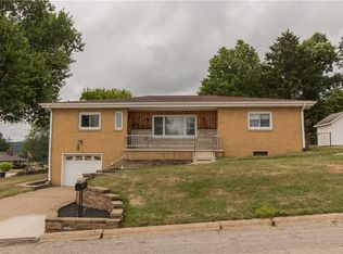 2523 Carl Ave, Lower Burrell, PA 15068