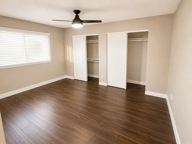 1825 E Fremont Dr — Photo 12
