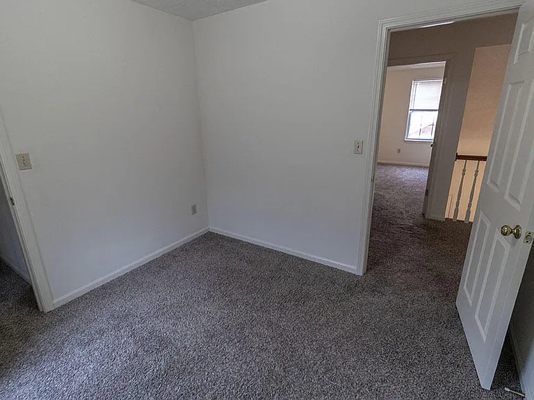 212 Nikki Way — Photo 22