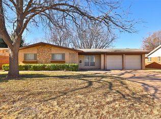 2526 Greenbriar Dr, Abilene, TX 79605