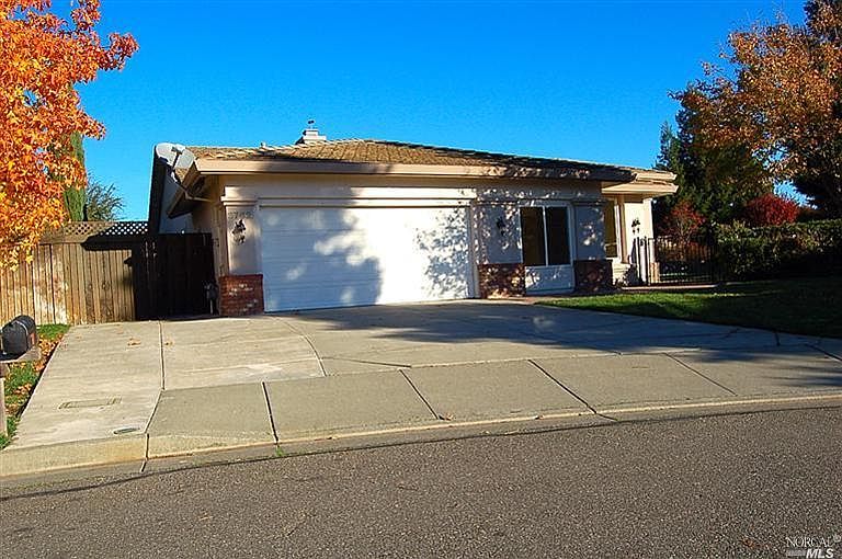 1st image of 3762 Fullerton Ct