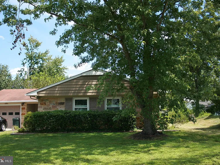 3511 Madonna Ln — Photo 2