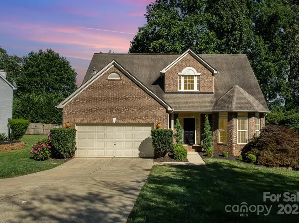 19509 Trintella Ln, Cornelius, NC 28031