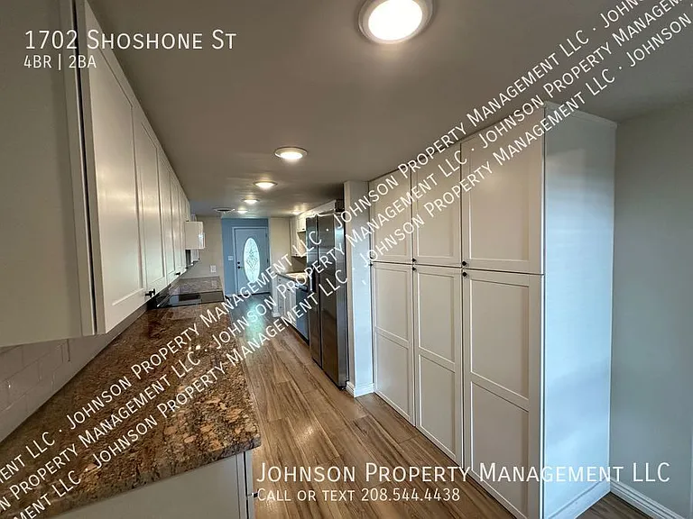 1702 S Shoshone St — Photo 6
