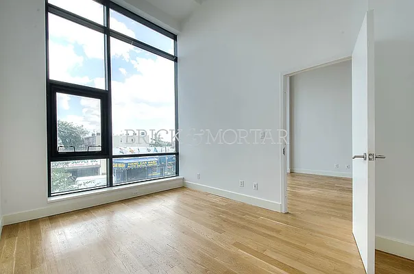 Rented by Brick&Mortar | media 48