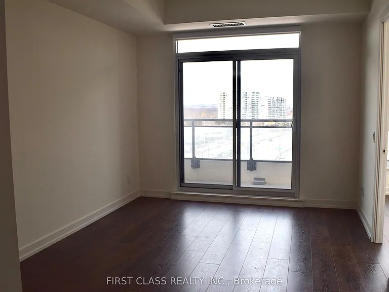 1 Grandview Blvd #705 — Photo 4