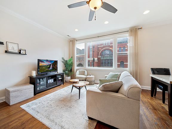 3rd image of 2216 W North Ave APT 2