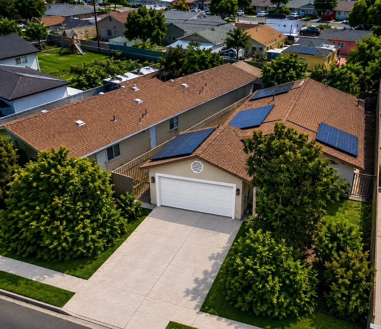 Los Serranos Blvd, Chino Hills — Photo 1