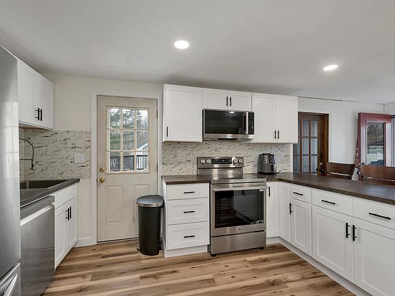 2nd image of 7 Therese Road