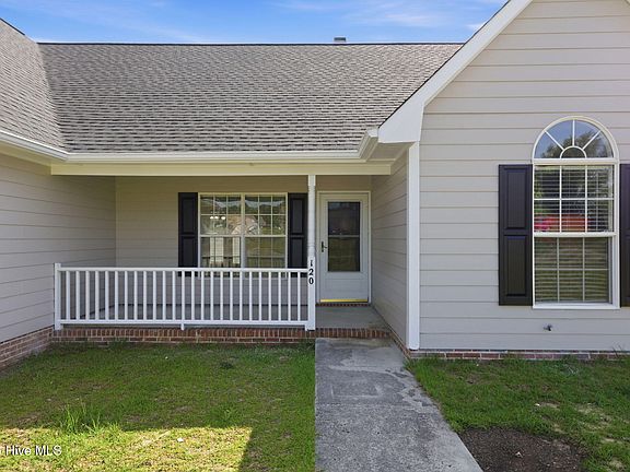 5th image of 120 Somerset Drive
