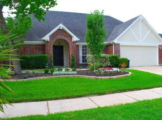4914 Pleasant Plains Dr, Friendswood, TX 77546
