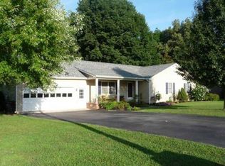 208 Rutledge Ave, Tullahoma, TN 37388