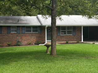 4409 Merlin Cir, Douglasville, GA 30134