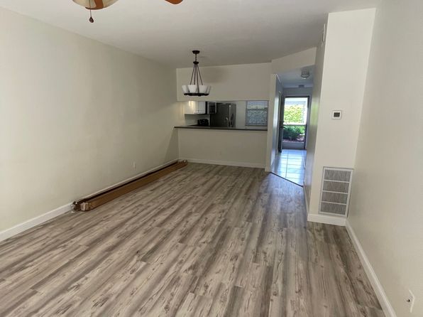 326 Bradstrom Cir #103