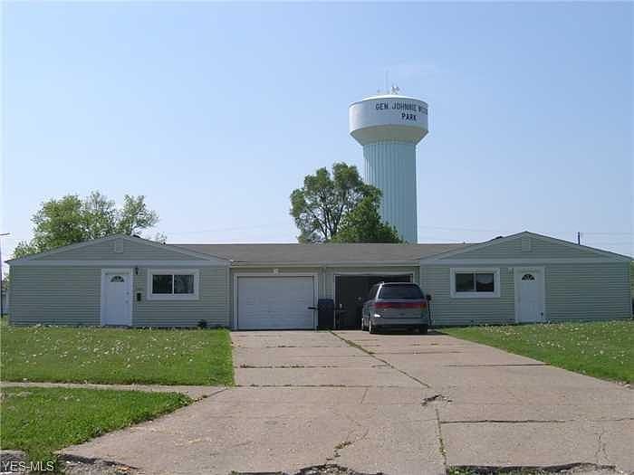 1st image of 1562 E 33rd Ct