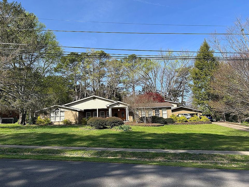 1st image of 7802 Martha Dr SE