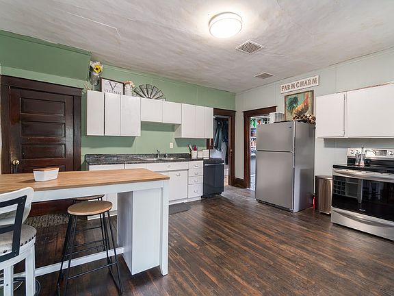 3rd image of 8087 35th Street