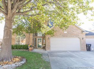517 N Sweet Gum Ave, Broken Arrow, OK 74012