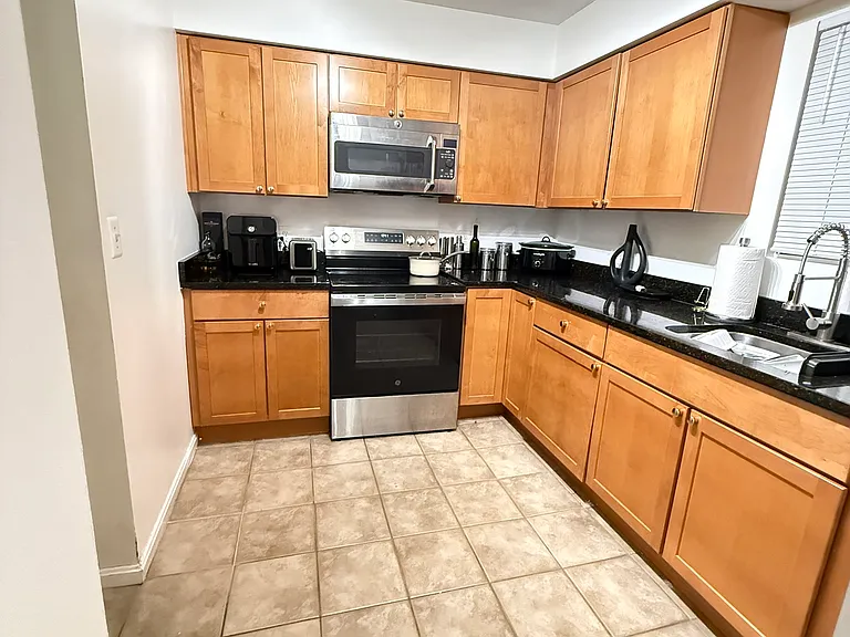 2050 N Calvert St #209 — Photo 6
