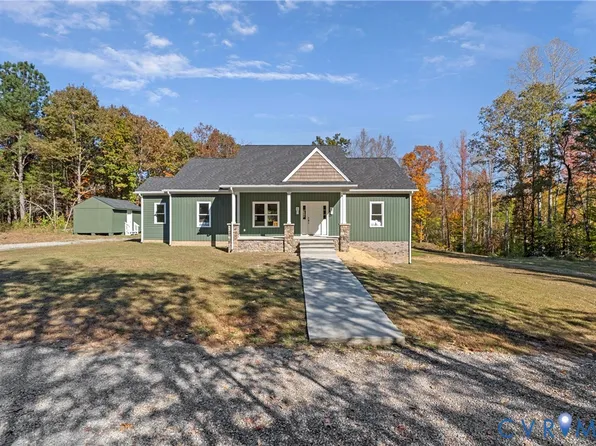 319 Apple Grove Rd, Mineral, VA 23117