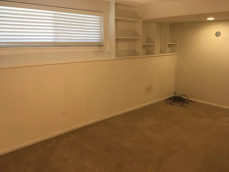 Bedroom 3 (non-conforming)