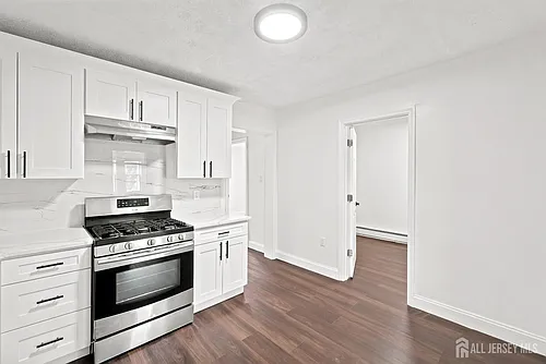 198 New Brunswick Ave Photo 1