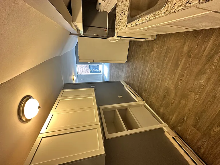 Beech St — Photo 24