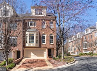 3910 Hillandale Ct NW, Washington, DC 20007