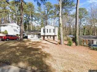 3929 Red Oak Dr, Doraville, GA 30340