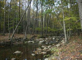 27 Stonybrook Rd, Pine Bush, NY 12566