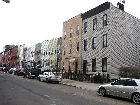 Rented by Corcoran | media 39