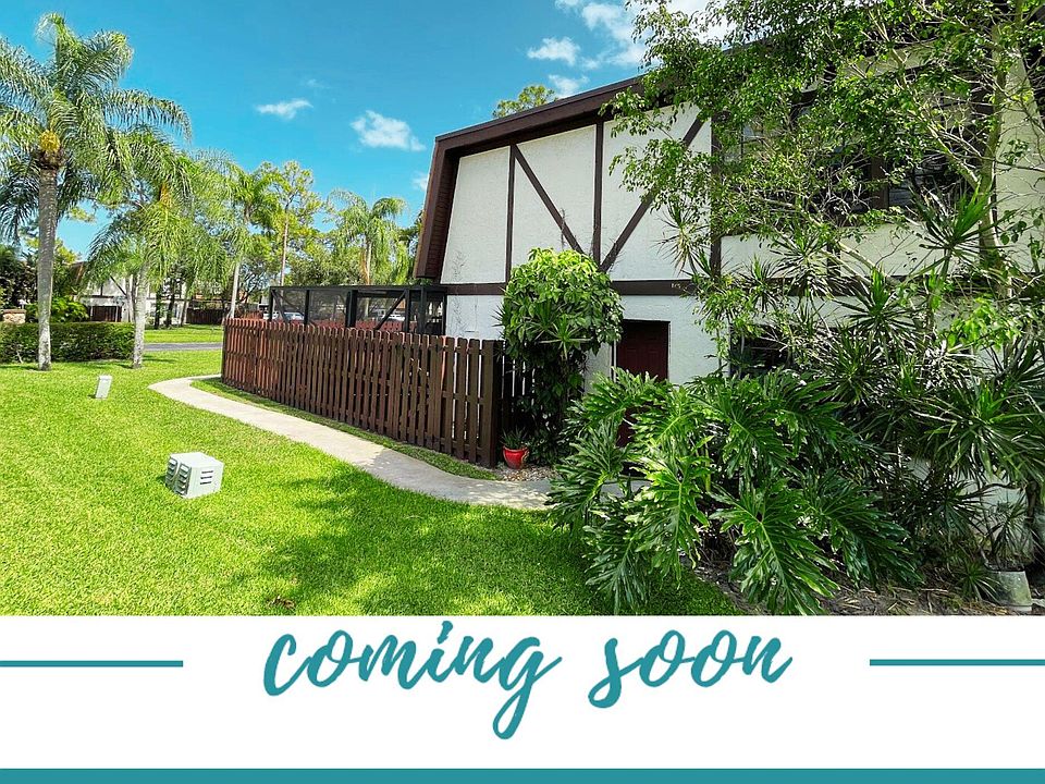 1st image of 154 Weybridge Cir APT A