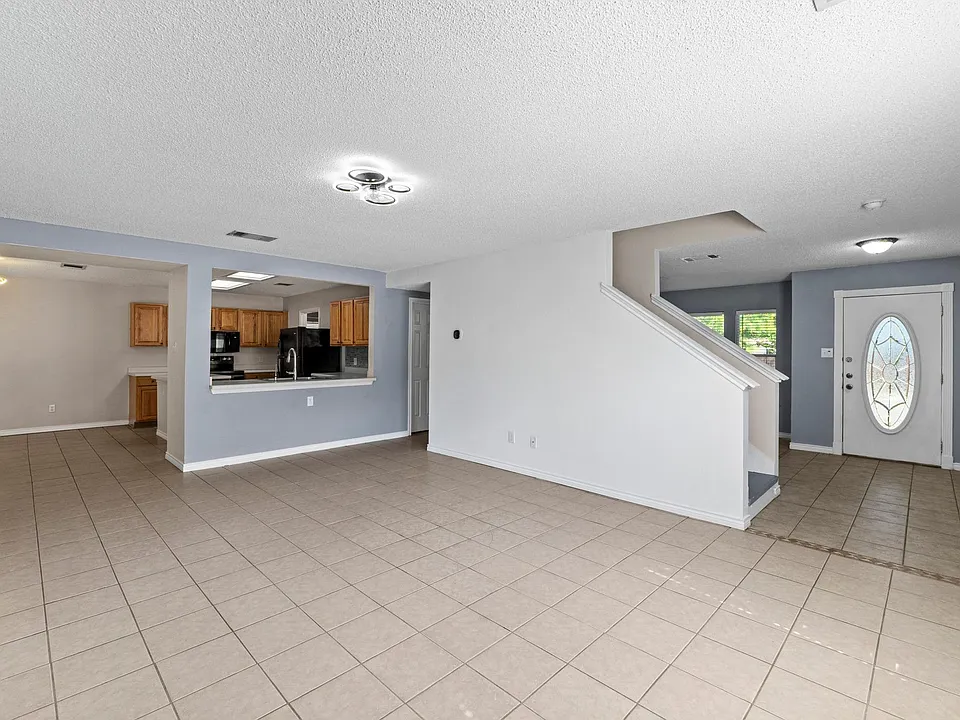 1704 Matagorda Dr