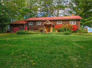 4793 E Lake Rd, Burt, NY 14028