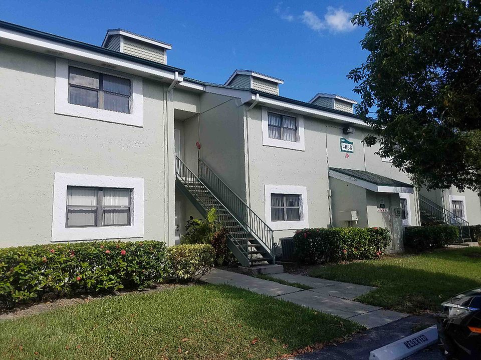 1st image of 4088 NW 88th Ave APT 411