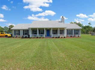28636 Atlantis Rd, Tavares, FL 32778