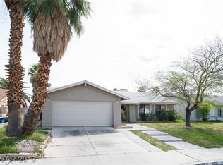 6805 White Shell Cir, Las Vegas, NV 89108