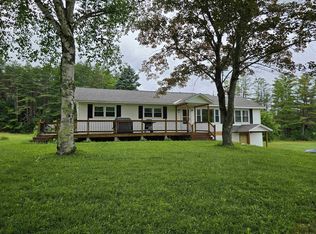 898 Weathersfield Center Rd, Springfield, VT 05156