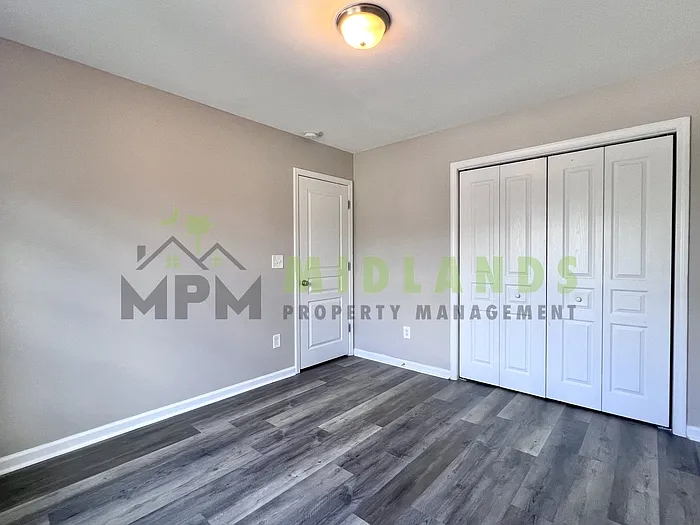 464 Edenhall Dr — Photo 47