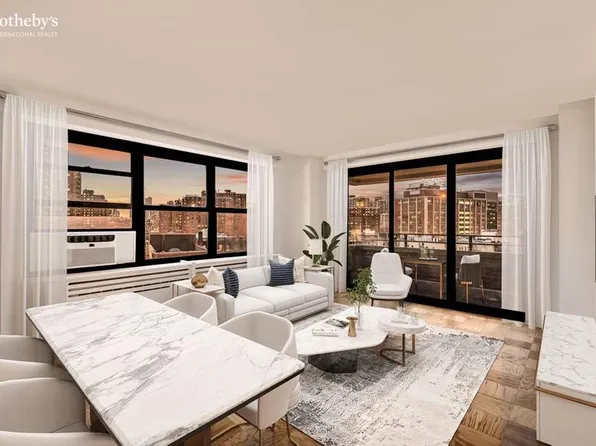 264 East Broadway image 1 of 14