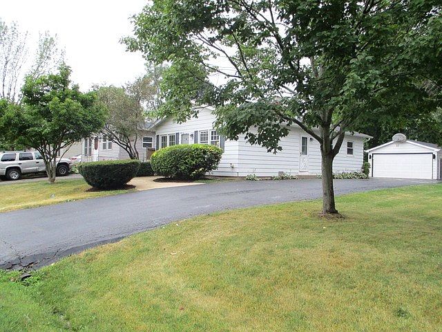 1st image of 304 Hillandale Dr
