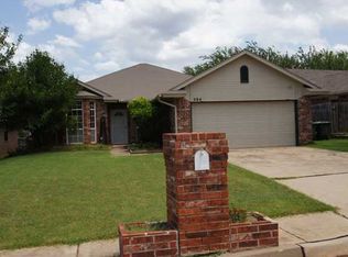 504 Gray Fox Run, Edmond, OK 73003