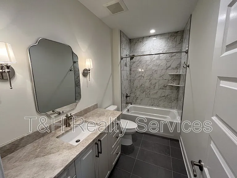 822 Union St — Photo 21