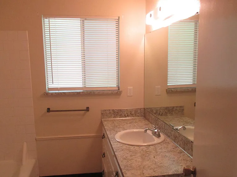 10621 140th Street Ct E — Photo 13