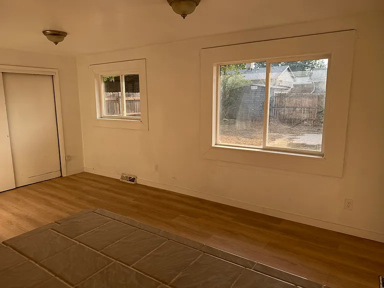 2683 S Meade St — Photo 6