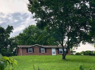 3750 John Taylor Rd, Woodlawn, TN 37191